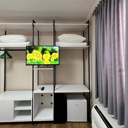 Vila 90 Boutique Hotel Tirana Eksteriør billede