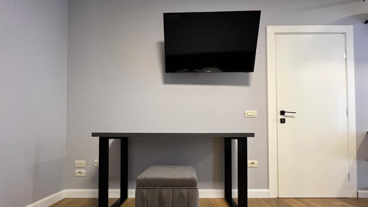Vila 90 Boutique Hotel Tirana Eksteriør billede